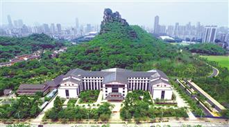 國(guó)家優(yōu)質(zhì)工程：柳州市老年活動(dòng)中心及1、2號(hào)門(mén)衛(wèi)室工程